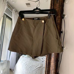 Skort *CONSIDERING ALL OFFERS MADE* (: